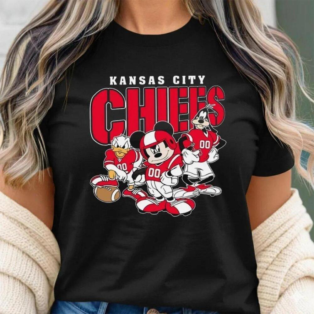 Nfl Kansas City Chiefs Mickey And Friends T-Shirt